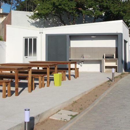 Uau Hostel Figueira da Foz Exteriör bild