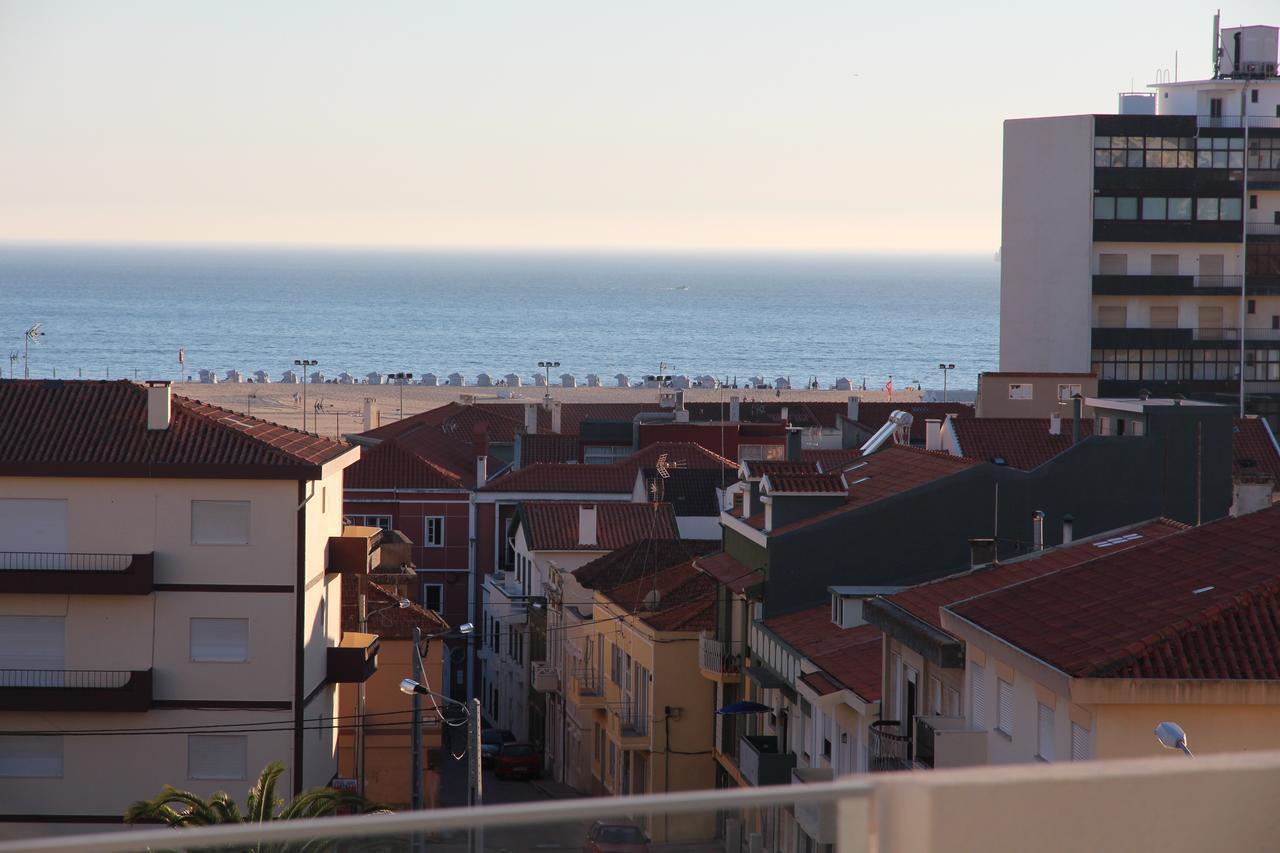 Uau Hostel Figueira da Foz Exteriör bild