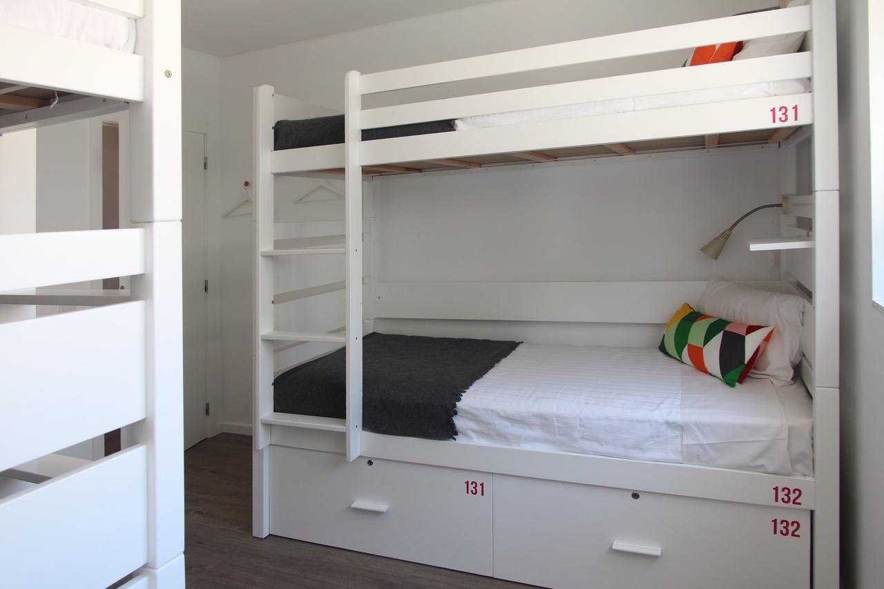 Uau Hostel Figueira da Foz Exteriör bild