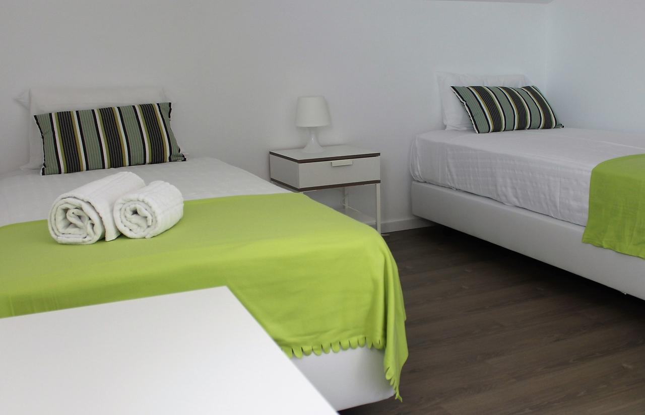 Uau Hostel Figueira da Foz Exteriör bild