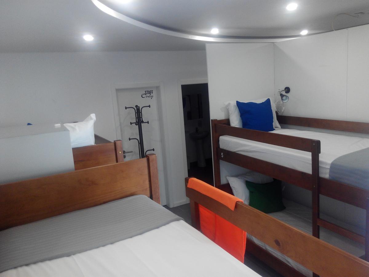 Uau Hostel Figueira da Foz Exteriör bild